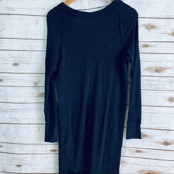 We The Free | Button up Caridgan Sweater - Picture 2 of 8